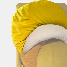 Load image into Gallery viewer, Nowość! Poduszka Księżycowa Be Classic - Tropikalny Żółty