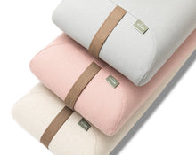 Załaduj obraz do przeglądarki galerii, poduszki kopertowe z pianki poliuretanowej z kolekcji naturalnej w pokrowcu z lnu i bawełny