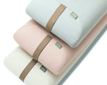 Załaduj obraz do przeglądarki galerii, poduszki kopertowe z pianki poliuretanowej z kolekcji naturalnej w pokrowcu z lnu i bawełny