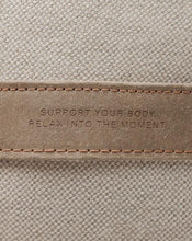 Load image into Gallery viewer, uchwyt do poduszek ze skóry wegańskiej z napisem support your body relax into the moment