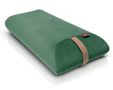 poduszka kopertowa z pianki poliuretanowej w pokrowcu welurowym w kolorze zielonym