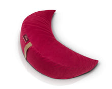 Załaduj obraz do przeglądarki galerii, poduszka księżycowa wypełniona gryką w pokrowcu welurowym w kolorze malinowym